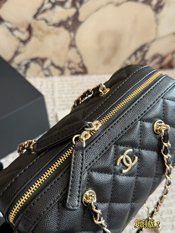 ACP77 Leather Bags 11.5-18.5-11CM Bag