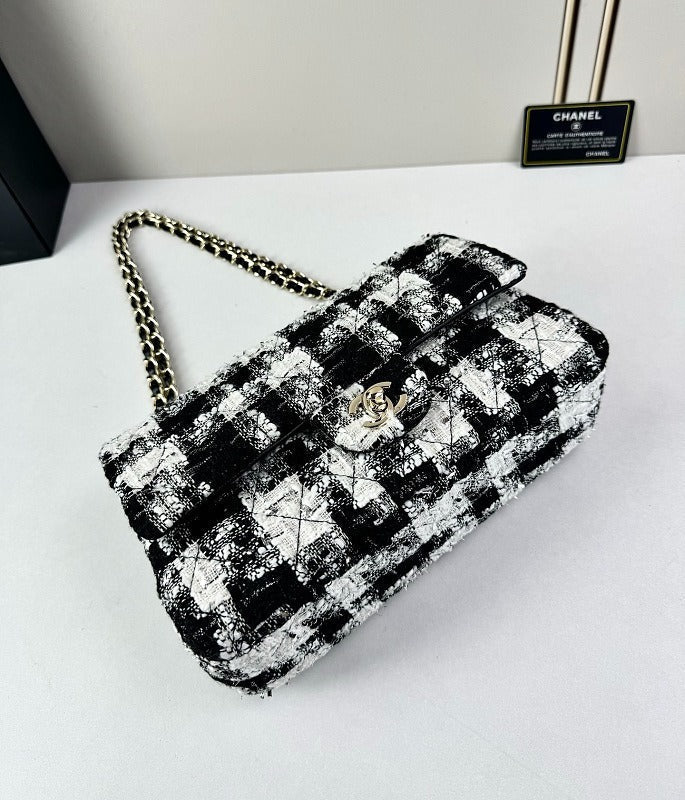 LCP125  Bag 25-15-6cm Shoulder bag