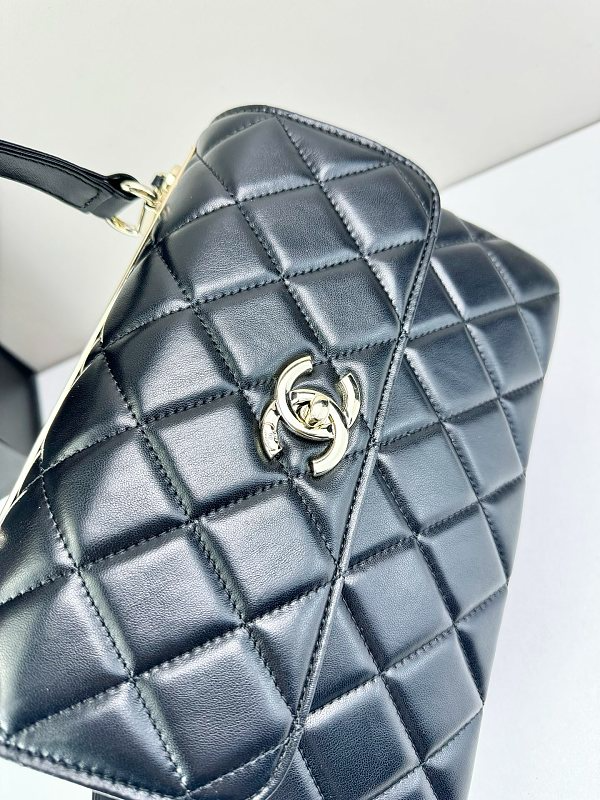 LCP98 bag 25-17-12cm Hand bag