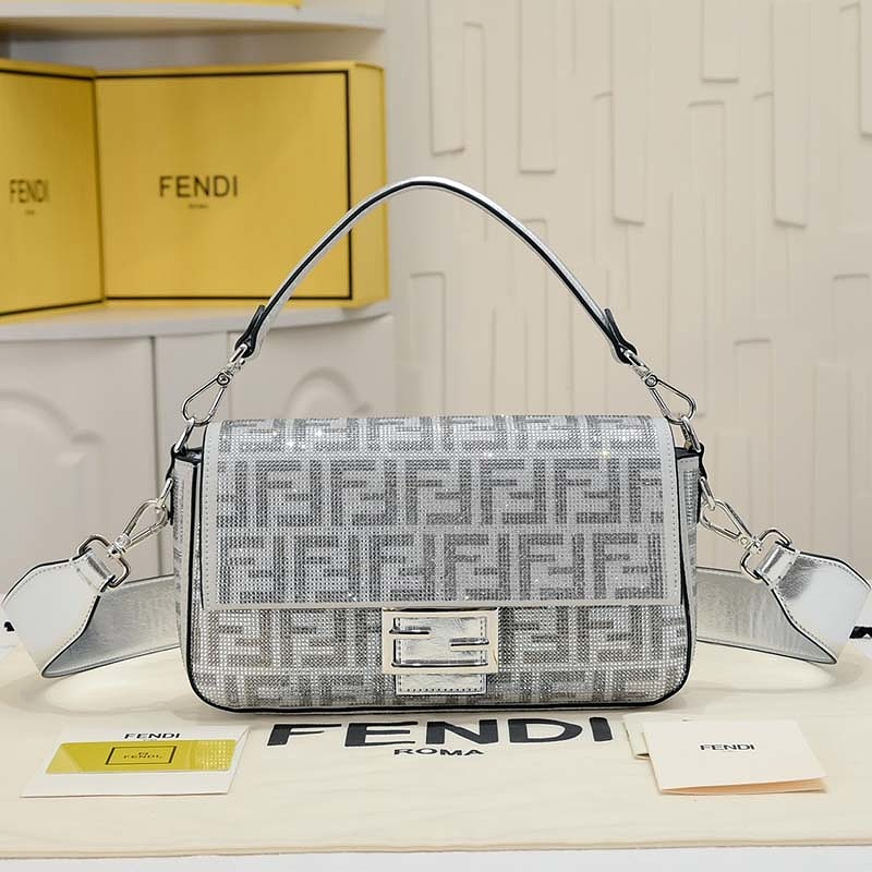 LFP36 bag 27-15-6CM Shoulder bags