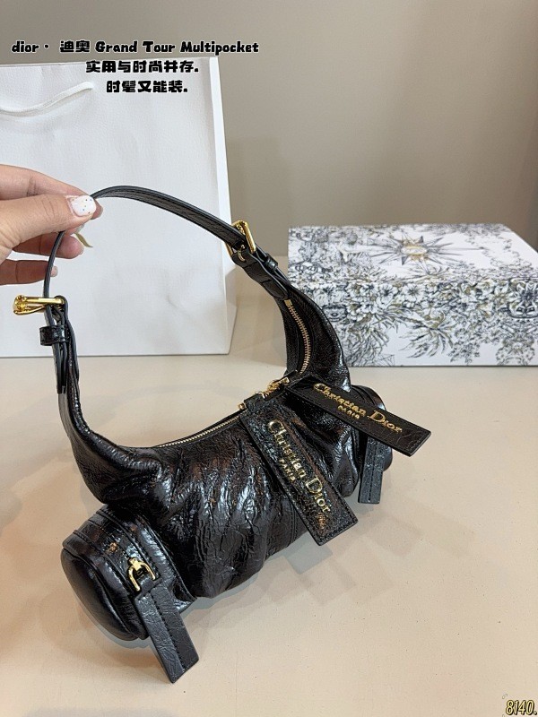 MDP4 Leather bag 23-5-11CM Handbag