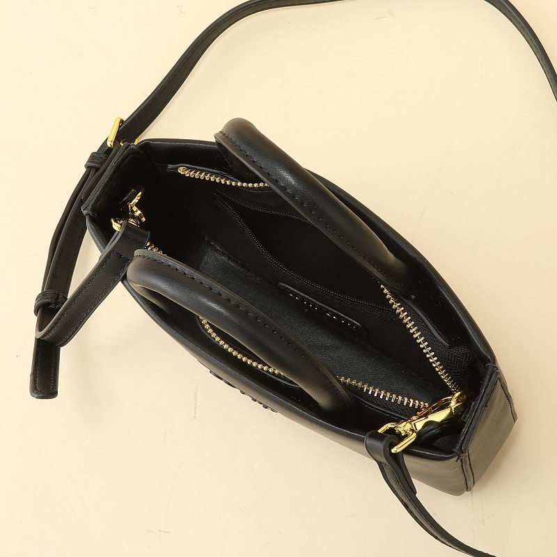 LMP20 bag 20-4-13CM Hand bag