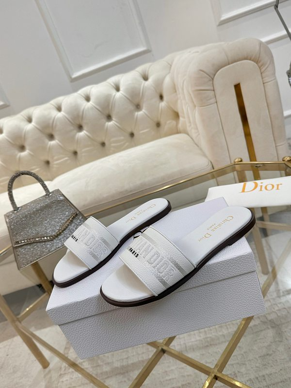 SHDS7 Women slipper Shoes 35-42 with box