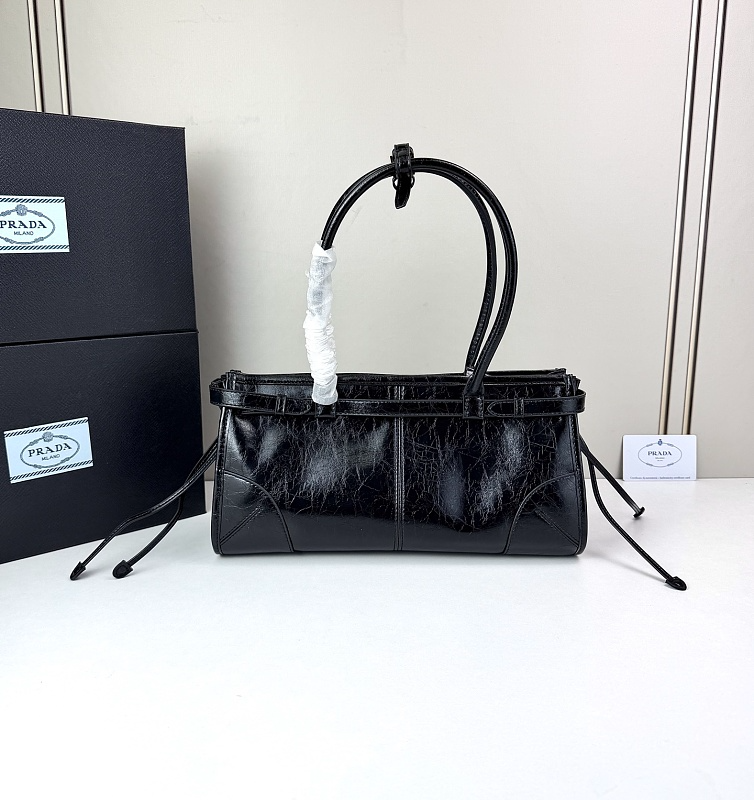LPP42 bag 32-16-12cm Hand bag