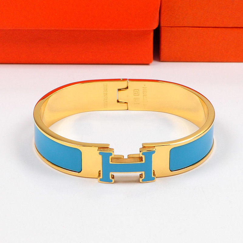 HB3 Classic stainless steel bracelet with H logo, high-quality jewelry