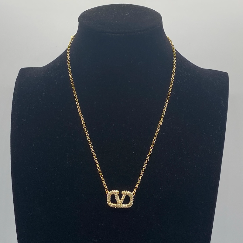 VAN67  Women's fashion new necklace jewelry