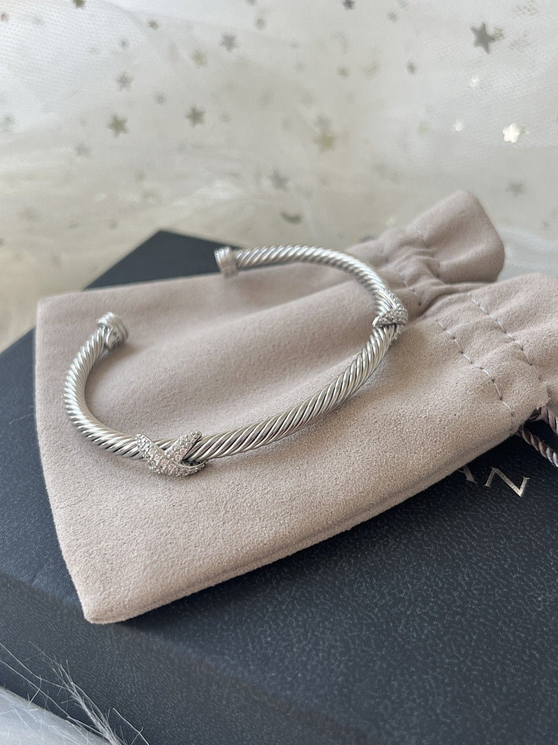 DY DB79  Popular 4M single twisted wire X opening color separated bracelet jewelry