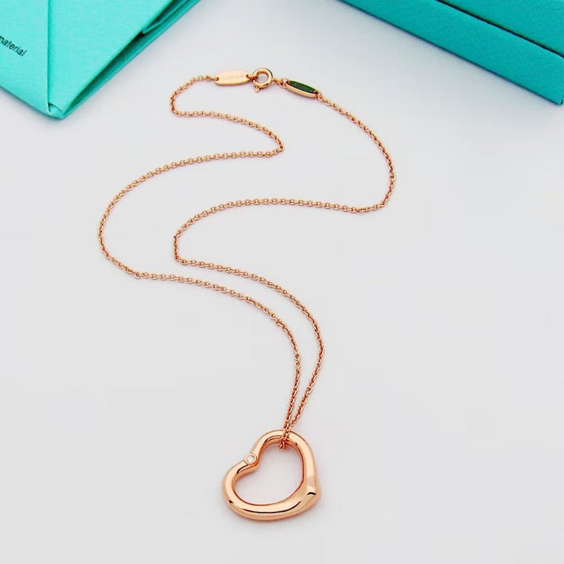 TN024  Women's heart-shaped stainless steel necklace jewelry