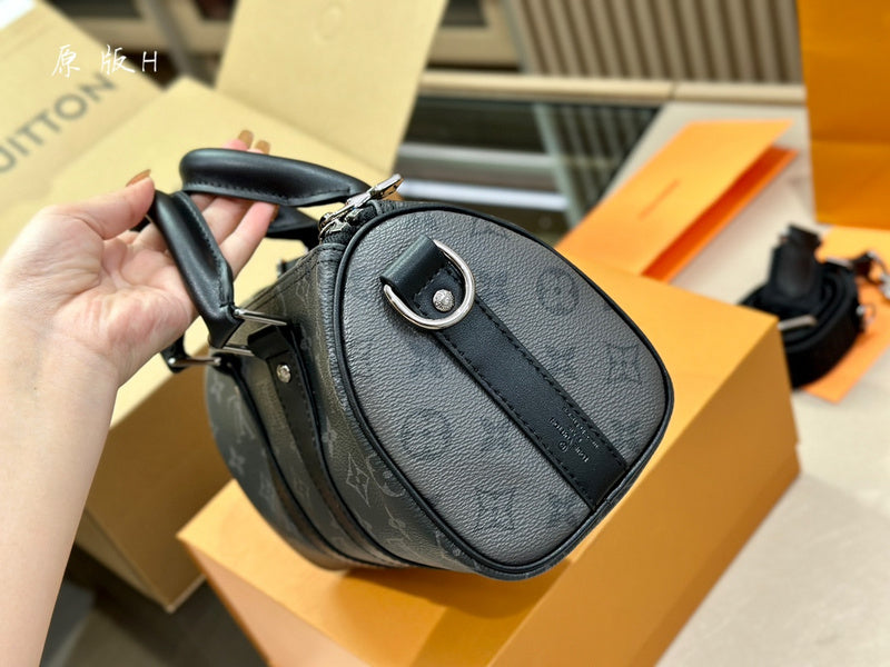 MLVB4  Women and men new pillow bag 25*15cm