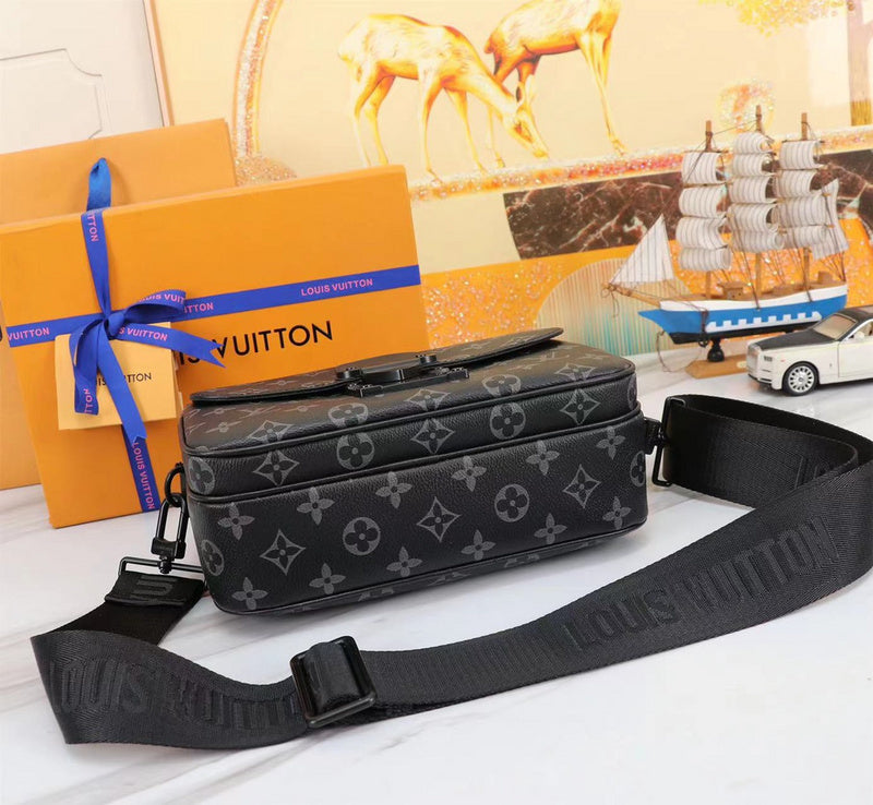 GLP066  High quality leather bag men bag  22 x 18 x 8CM for women and men
