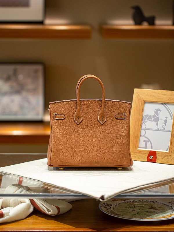 LHP7 bag 25X20X13CM Hand bag
